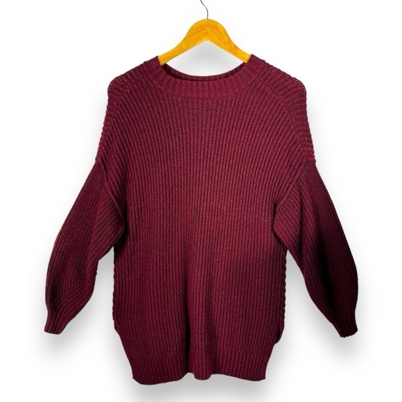 4 for $40 SALE! American Eagle Oversized Super Soft Sweater, Cranberry, Size XS - Picture 8 of 11